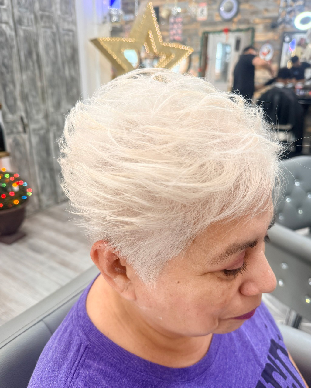 Hair-color-_platinum_